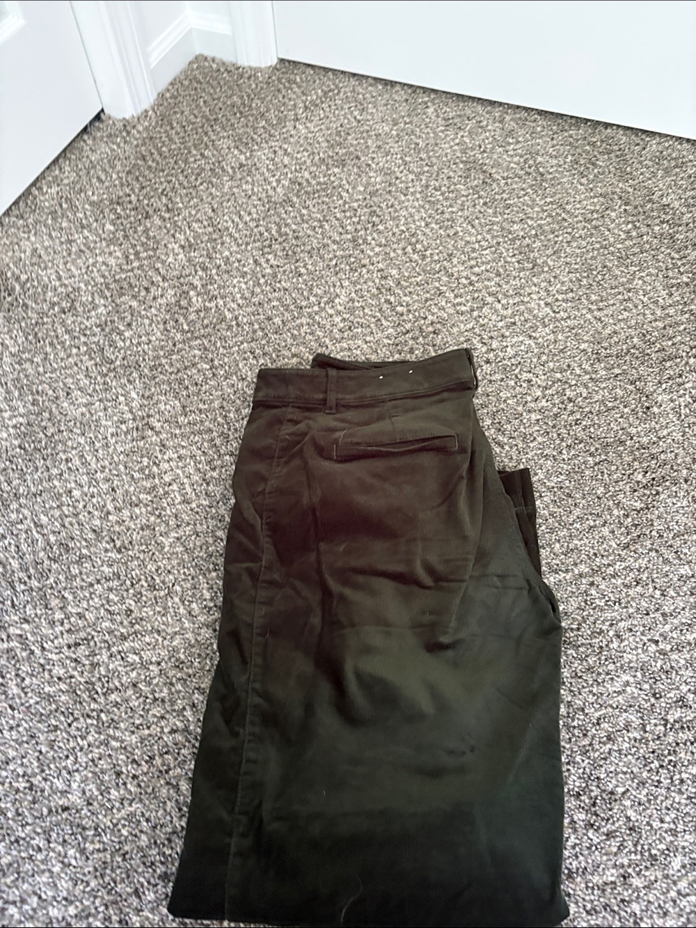 LOFT Palmer Wide-Leg Corduroy Trousers - green - Picture 3 of 3